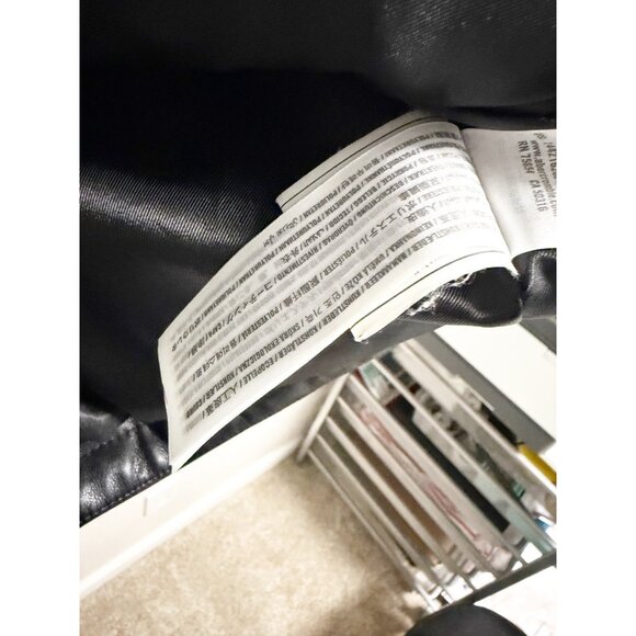 Abercrombie & Fitch Vegan Leather Mini Puffer Jacket Full Zip Black Medium - Picture 4 of 6